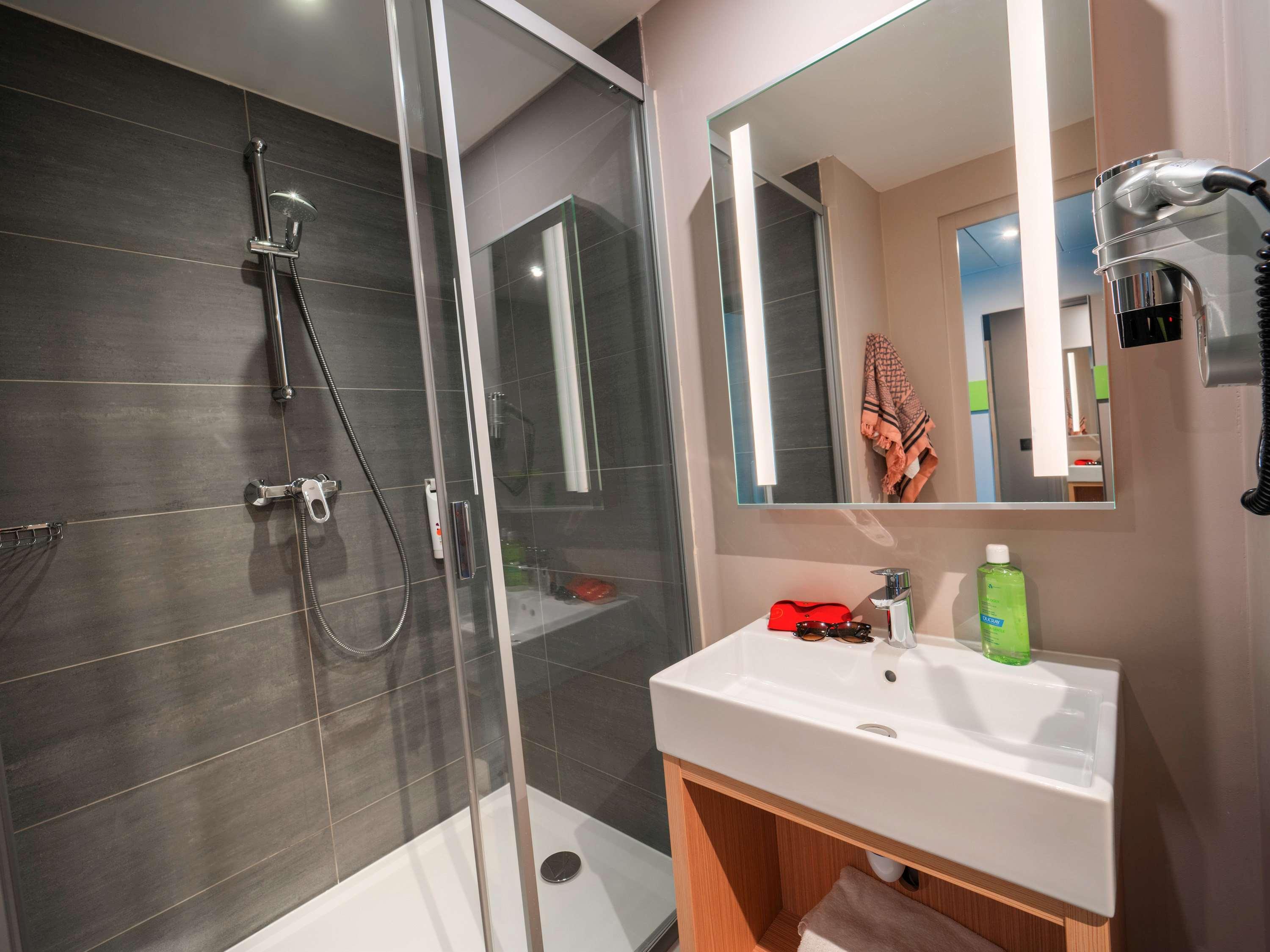 Ibis Styles Clamart Gare Grand Paris Luaran gambar