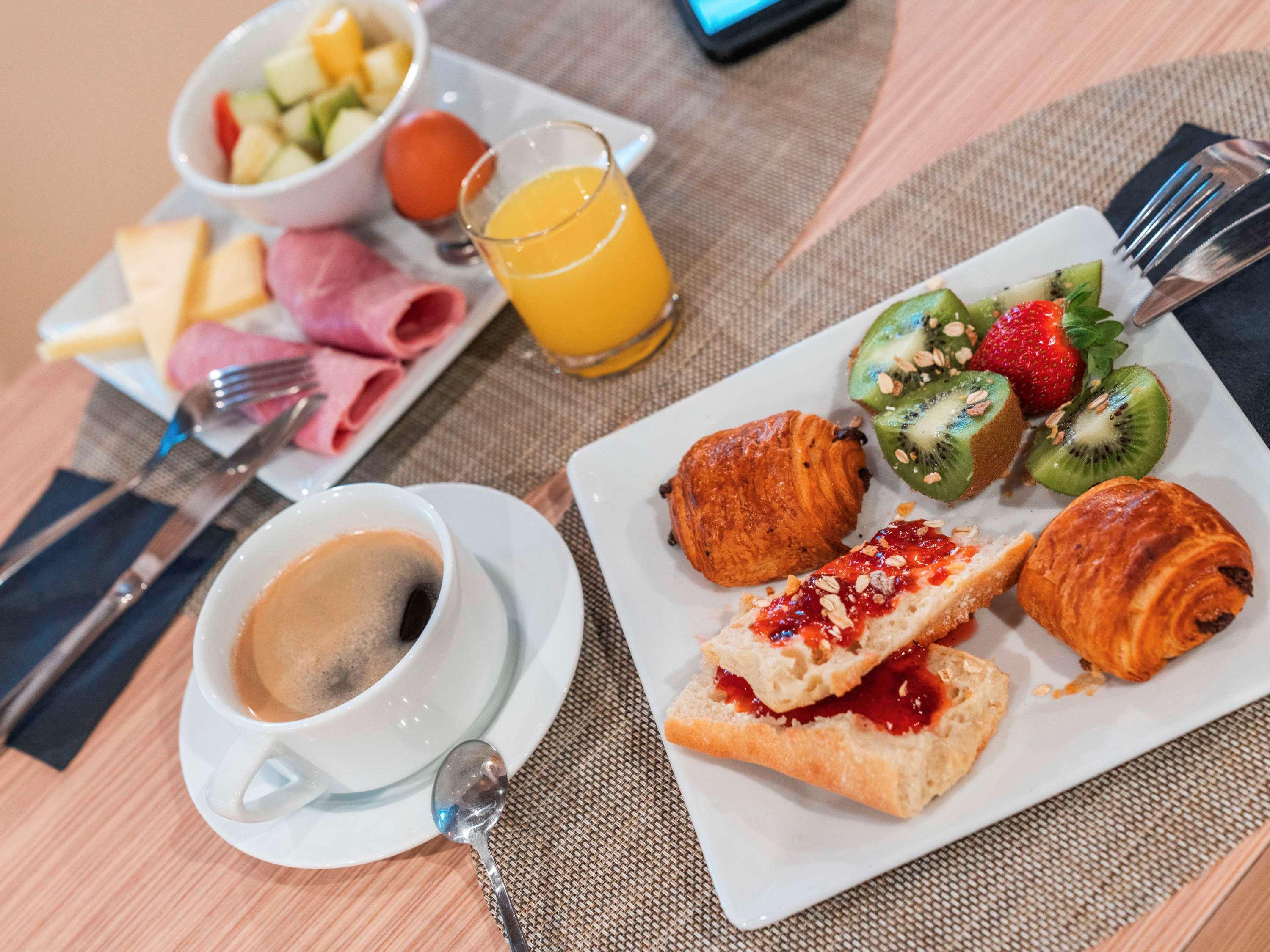 Ibis Styles Clamart Gare Grand Paris Luaran gambar